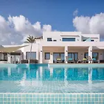 Extravagant 8 Bdrm In Marbella, Beachside *