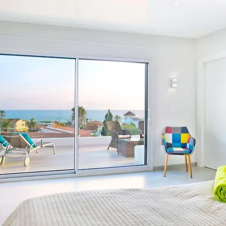 Extravagant 8 Bdrm In Marbella, Beachside Вилла