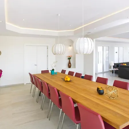 Extravagant 8 Bdrm In Marbella, Beachside Villa Marbella