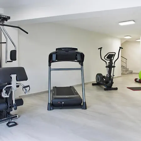 Extravagant 8 Bdrm In Marbella, Beachside * Marbella